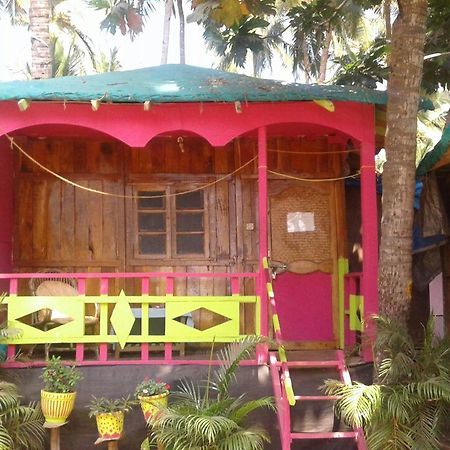 D'Costa Cottages パロレム エクステリア 写真
