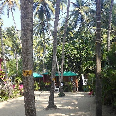 D'Costa Cottages パロレム エクステリア 写真